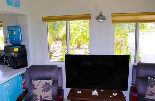 George Town House | BEACH FRONT HOME WITH DOCK AND BEACH. Blue hole and sandbar nearby.