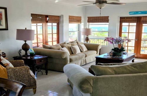 Clarence Town House | Beach House w/Hot-Tub & Spectacular Ocean Views!