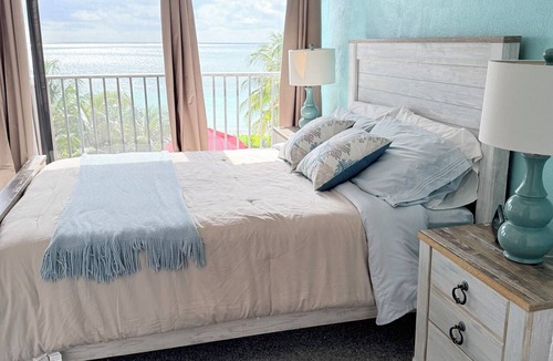 Williams Town House | Beachfront 2BR Coastal Townhouse with Pool, Ocean Views & Beach Access