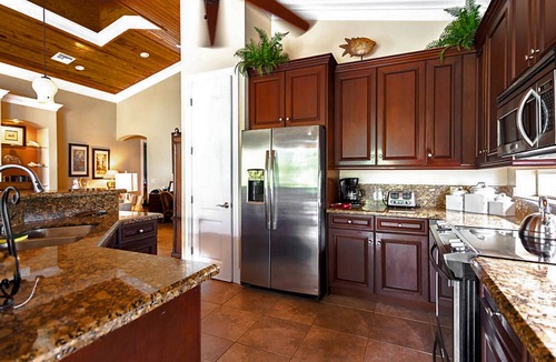 Green Turtle Cay House | Beachfront Bliss on Coco Bay - Private Beach, Dock, Sunset Views