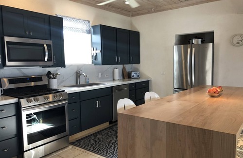 North Palmetto Point House | BEACHFRONT HOME AND POOL, 4BR/4 BATHROOMS