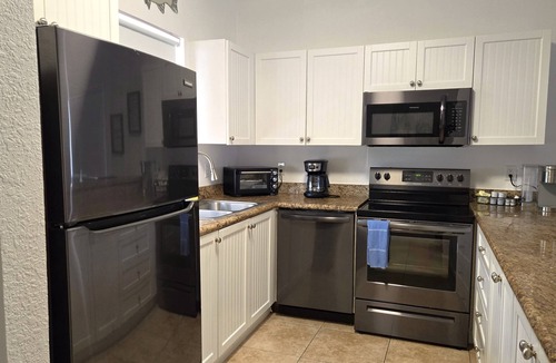 Alice Town Condo | "Beachside Retreat" 2 Bedroom/2 Bath