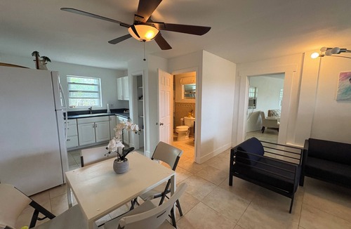 Great Exuma Apartment | Beautiful 2-bedroom apartment in Tropic of Cancer 100 yards to the Beach