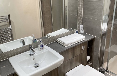 Cricklewood Apartment | Beautiful 2 bedroom
