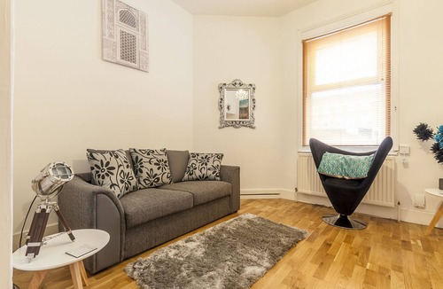 Exeter House | Beautiful Central Exeter Apartment 5 min walk quay
