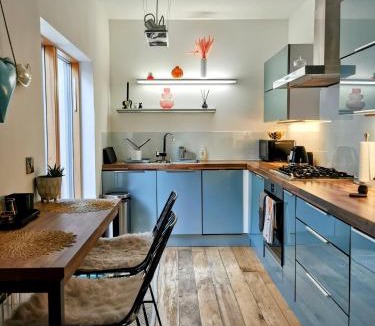 Brighton City Centre House | Beautiful central townhouse w/parking for 2 cars