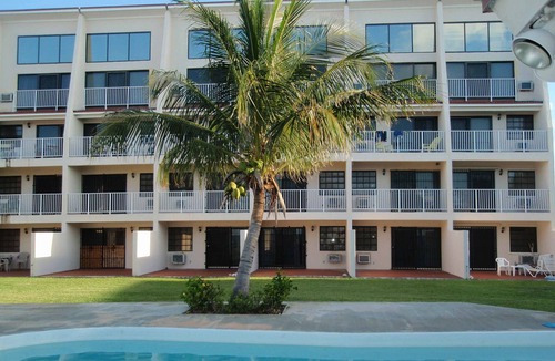 Williams Town House | Beautiful, Completely Renovated, Oceanfront Town homes 2 & 3 Bedrooms