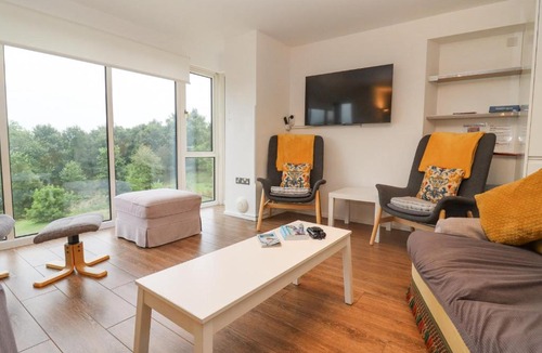 Bourton-on-the-Water Apartment | Beautiful Cotswold View