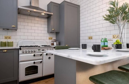 Rottingdean Cottage | Beautiful Mews Cottage | 6 min walk to Rottingdean Beach | Near Brighton