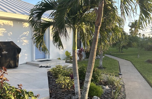 Treasure Cay Villa | Beautiful & Quiet Villa in Treasure Cay Bahamas - Steps from a Stunning Beach!