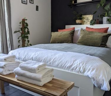 Whitstable House | Beautiful seaside Willow Cottage hosted by Whitstable-Holidays