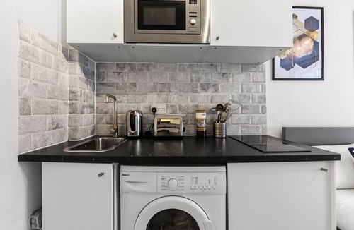 Farringdon Apartment | Beautiful Studio Flat In Central London