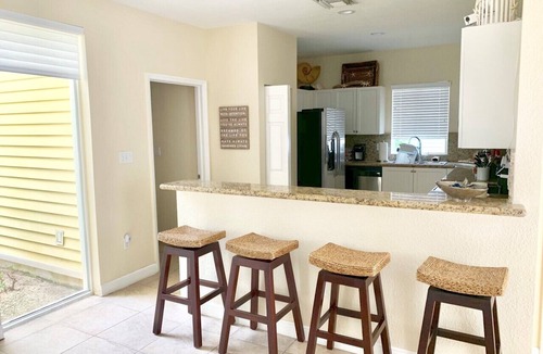 Bailey Town House | Beautiful Tree House at Bimini Bay - steps away from the beach