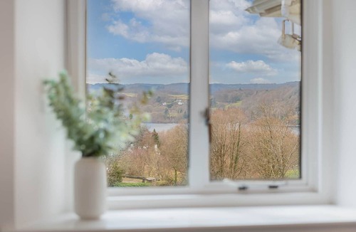 Bowness-on-Windermere House | Beck View- Luxury Home with Lake views (sleeps 9)