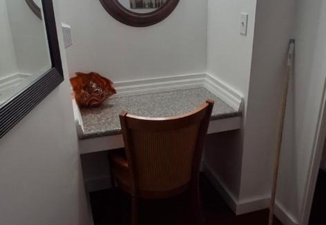 Gambier Apartment | BELL At The Airport Suites - No Smoking & Adults Only - Free Airport Transportation