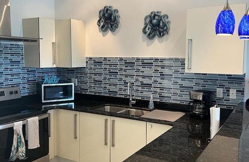Bell Channel Bay Apartment | Bell Channel Bay Condo in Lucayan Gardens