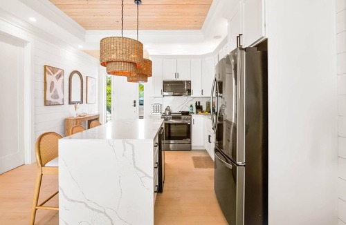 Great Exuma Villa | Bella Mar - NEW Villa - Heated Pool - Gorgeous Beach Cove - Near sand flats!