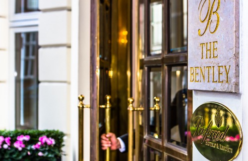 Courtfield Hotel | Bentley London