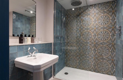 Charlton-on-Otmoor Hotel | Bernwood Park Hotel