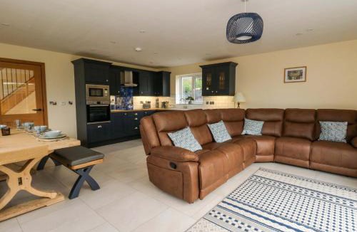 Aberystwyth House | Beudy