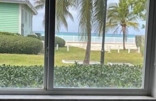Alice Town Apartment | Bimini Beach Suite - 1st Floor