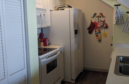 South Bimini Condo | BIMINI SANDS/COVE 4/4 ON MARINA. GREAT FOR GROUP TRAVEL!