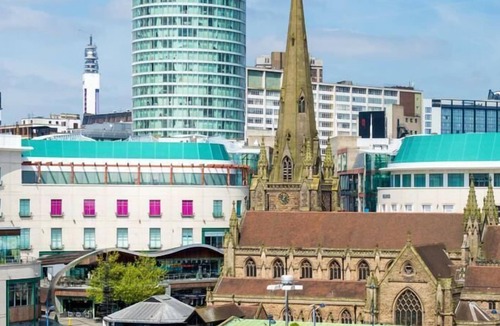 Bordesley House | Birmingham Central Backpackers - Hostel