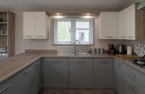 South Lakeland Leisure Village House | Bittern Lodge: 3BD Retreat in South Lakeland Park