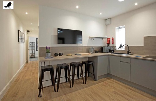 Blackpool Town Center Apartment | Blackbird Accommodation and Luxury Apartments room 14