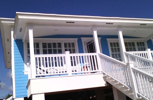 Mangrove Cay Villa | Blue Spacious Queen Villas, Mangrove Cay Seaview