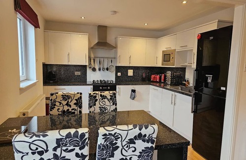 Leith Apartment | Bonnington Abode