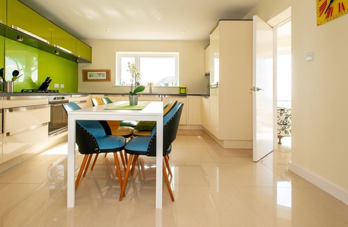 Bournemouth House | Bournemouth Beach & Sea Views, Best rated