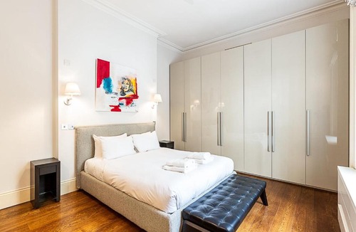 South Kensington Apartment | Boutique Kensington Retreat Near Museums