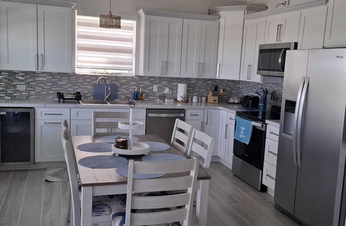 Spanish Wells Cottage | Brand New Construction - Sweet & Salty Beach Cottage/Steps to Turquoise Waters