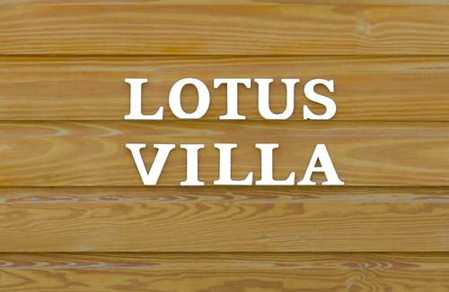 North Palmetto Point Villa | Brand New One-Bedroom Cottage with Full Beachfront Resort Privileges