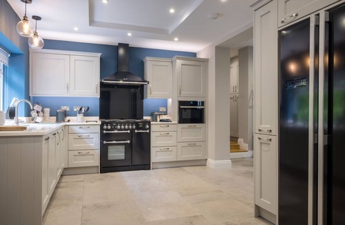 Skelwith Bridge Cottage | BRIDGE HOWE, with a garden in Ambleside