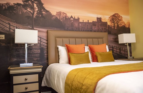 Mansfield House | Bridleways Guest House & Holiday Homes