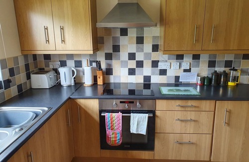 Peopleton House | Broad Iron Cottage - Peace and tranquillity in a beautifully converted barn