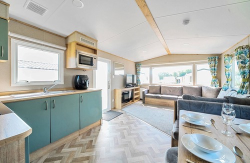 Great Billing Cottage | BROOKSIDE BLISS - BILLING AQUADROME in Billing Aquadrome Holiday Park