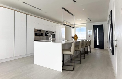 Nassau Condo | Buddy's Bungalow