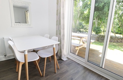 Catton House | BUTTERCUP COTTAGE, pet friendly, with a garden in Allendale