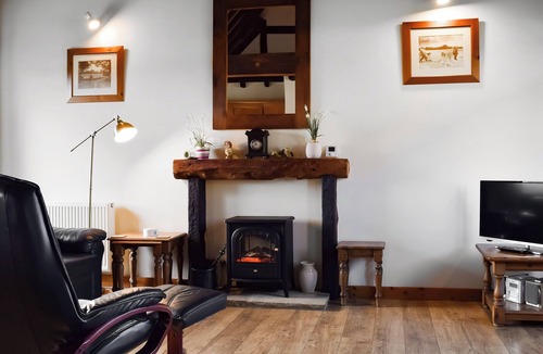 Thame Cottage | Byre Cottage - Meadowbrook Farm
