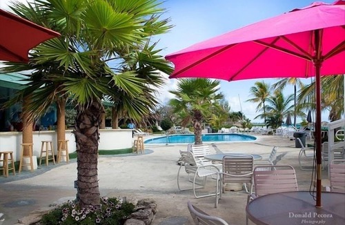 Williams Town Condo | C. B. 1503 - Beachfront Bahamas Freeport Port Lucaya Tropical Paradise!
