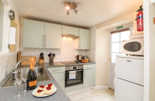 Mousehole Cottage | CALAC COTTAGE, family friendly, country holiday cottage in Mousehole