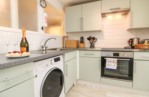 Mousehole Cottage | CALAC COTTAGE, family friendly, country holiday cottage in Mousehole
