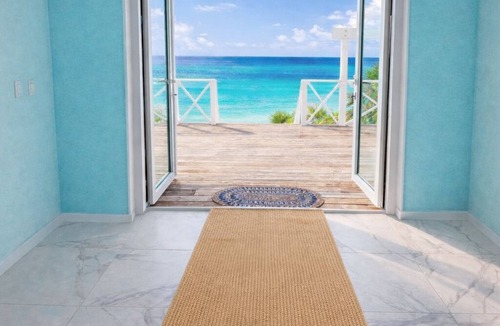 George Town Villa | Calm, Private Beachfront Escape with Crystal Waters & Sandbars