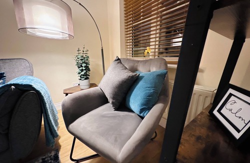 Ely House | Cambridge | 3 BDR | Free Parking | Garden