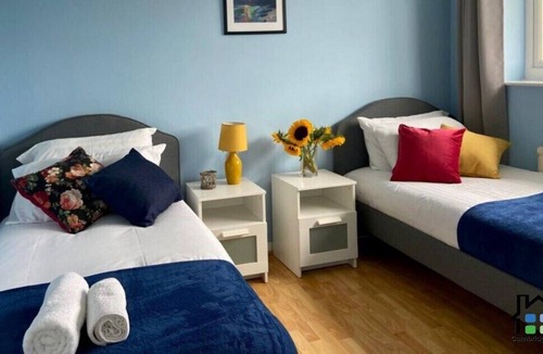 Cambridge House | Cambridge Stays - 3BR Home CB23