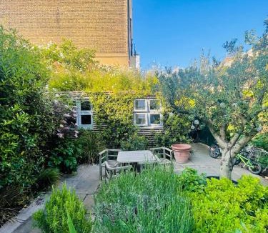 Cantelowes House | Camden Town Garden Cabin