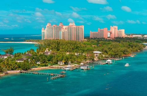 Palm Cay Boat Rental | Caribbean Bliss: Sun-soaked Sailing Adventure from Nassau, Bahamas
